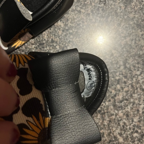 Texas Moccs - Picture 3 of 3